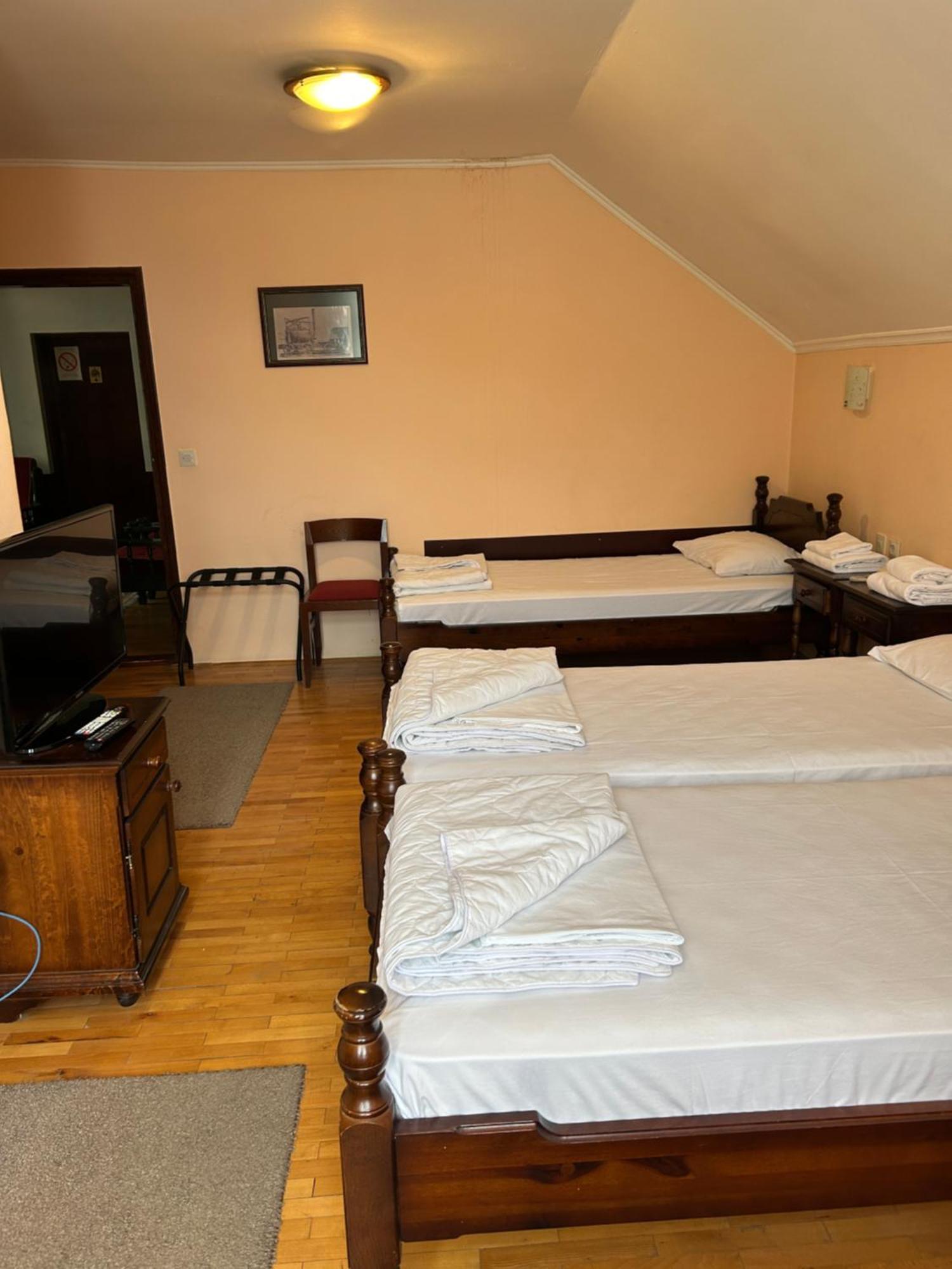 Konaciste Osmica Motel Mokra Gora Ngoại thất bức ảnh